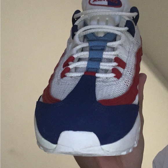 They are in great condition and they are red white and blue - Picture 5 of 5